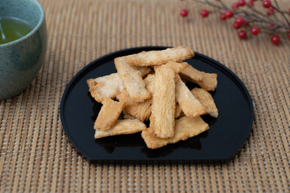 端餅あられ古代米（赤米）しお味４５ｇ